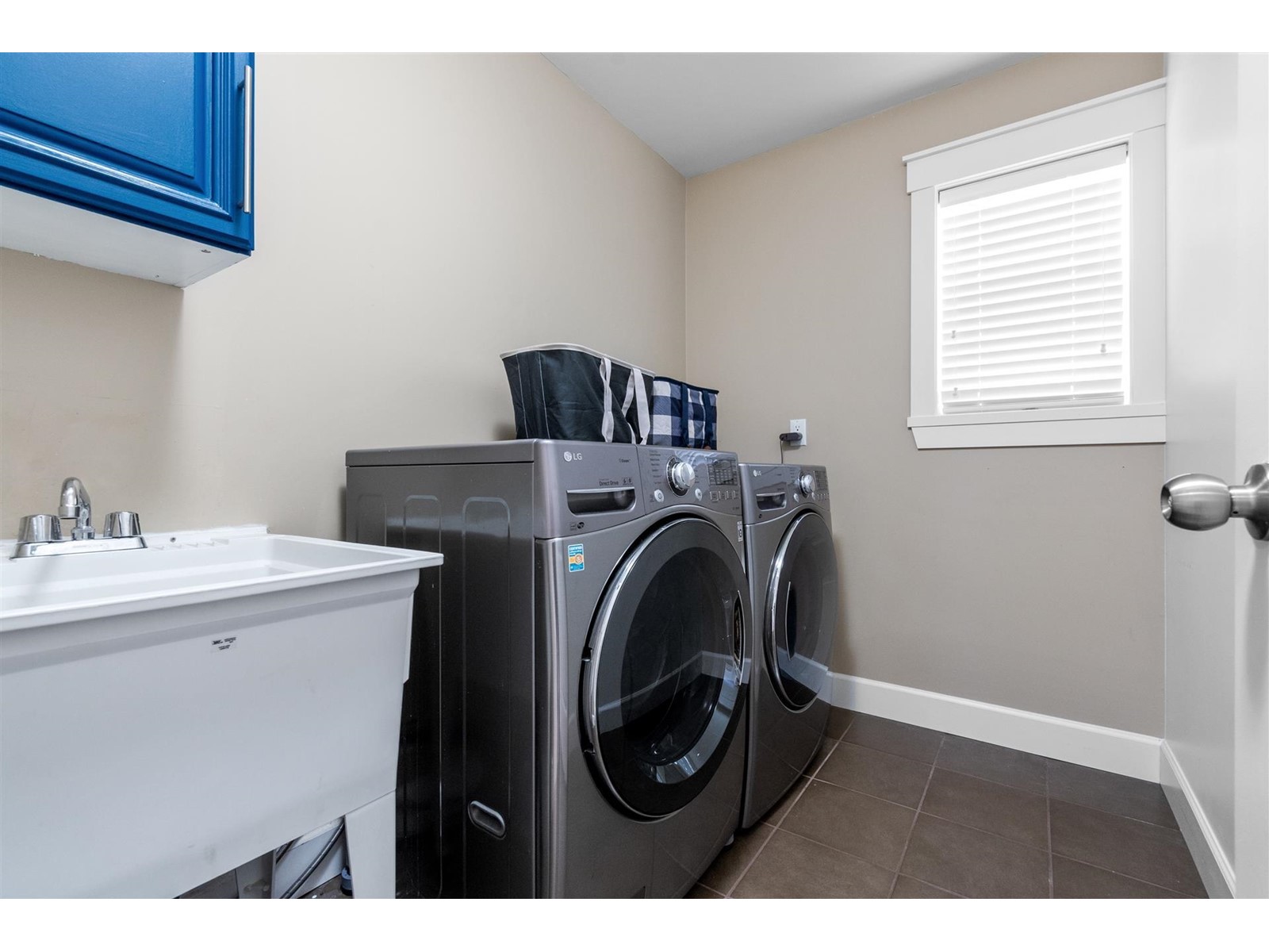 7850 211b Street Property Photo 27