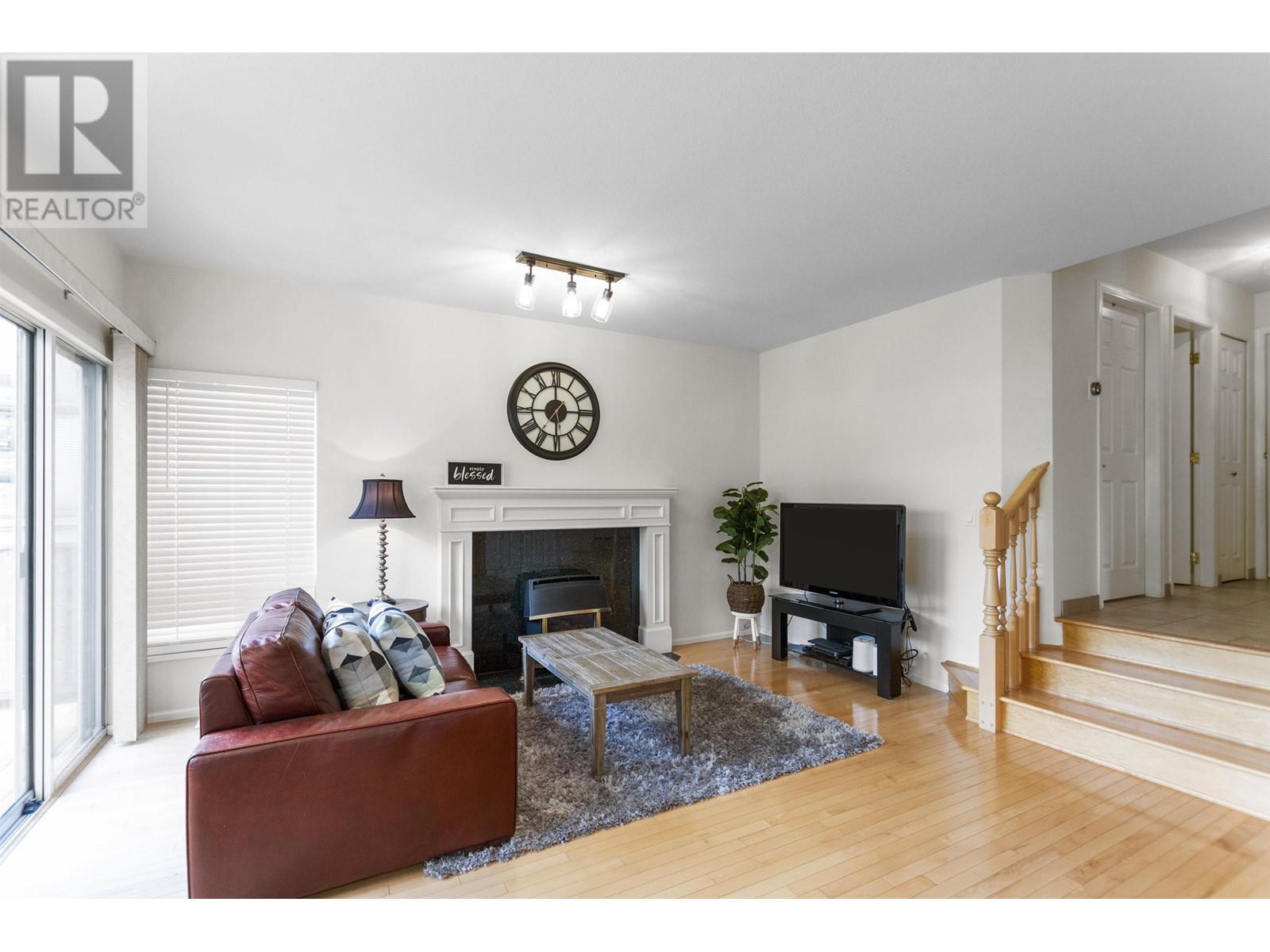 2435 Kensington Crescent Property Photo 15