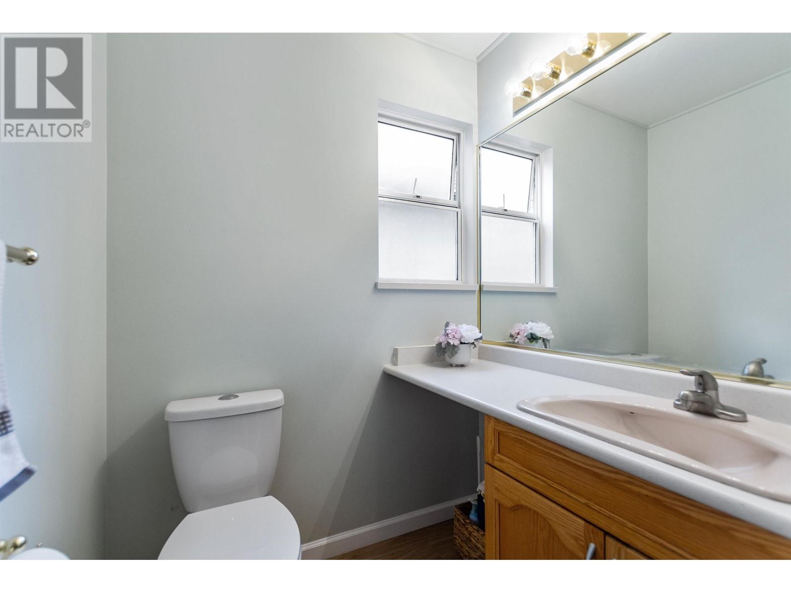 2435 Kensington Crescent Property Photo 16