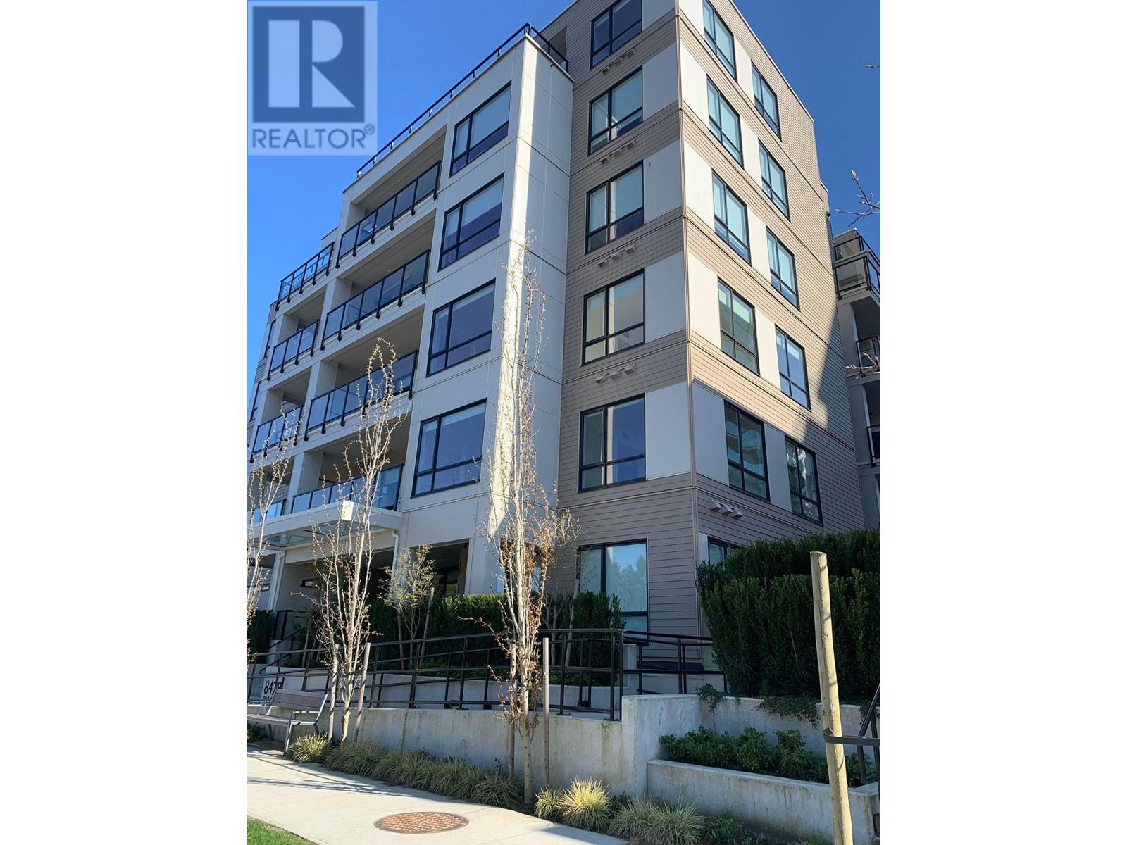 101 8428 PARK ROAD Property Photo 1