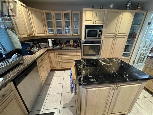 7426 BRIDGE STREET Property Photo 1