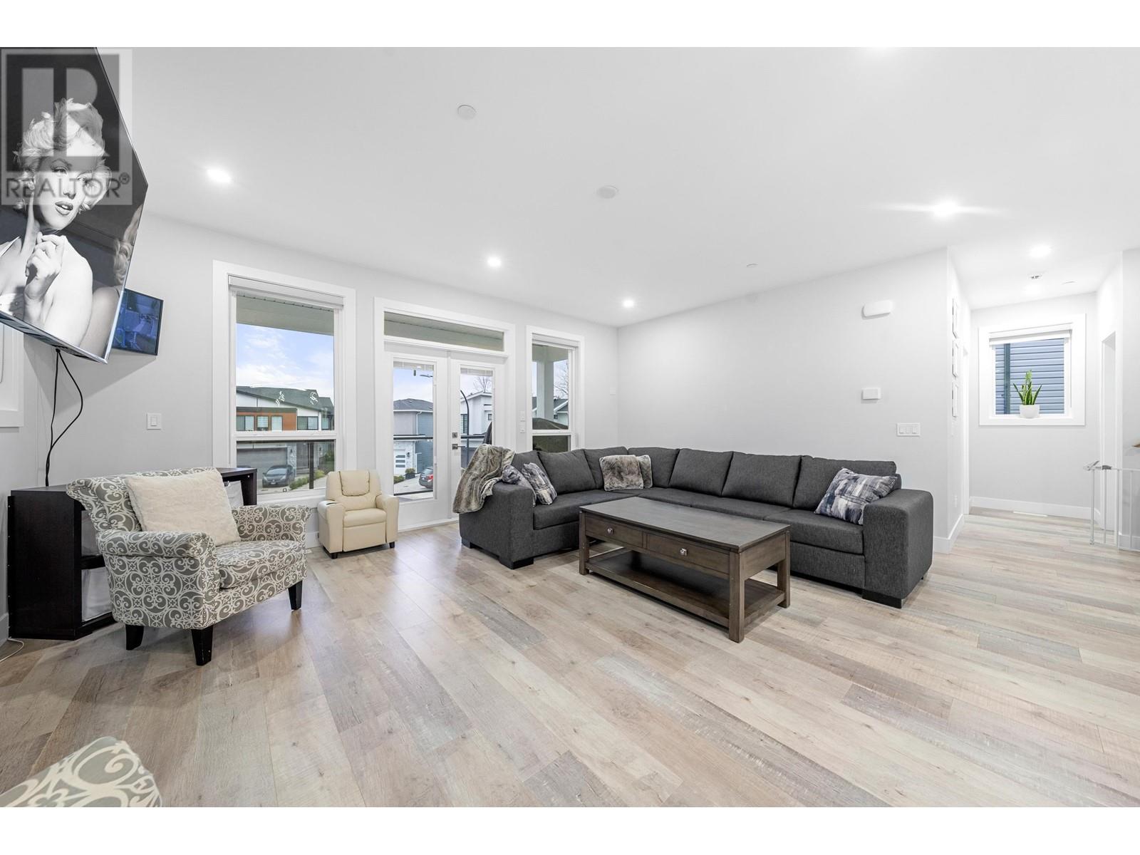 24629 105a Avenue Property Photo 6