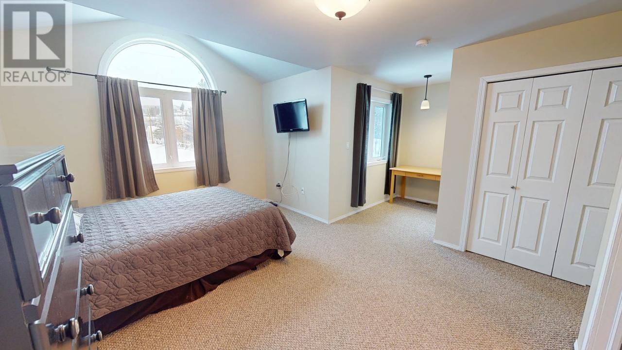 10604-10606 Monteith Street Property Photo 19