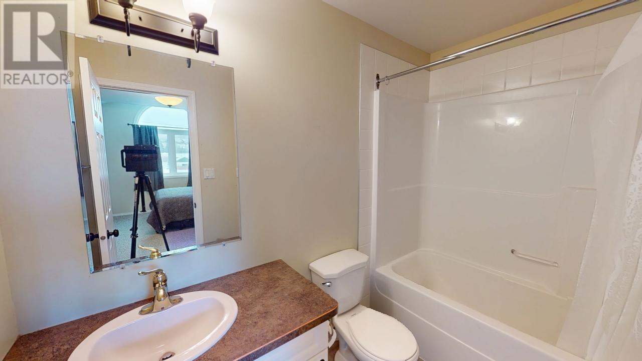 10604-10606 Monteith Street Property Photo 21