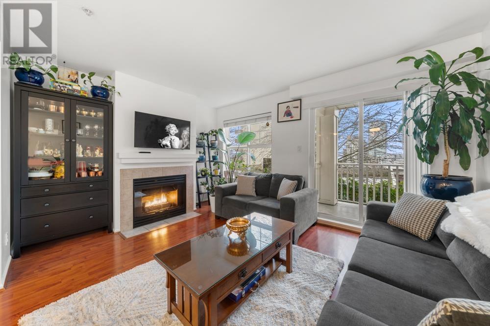 18 123 Seventh Street Property Photo 6