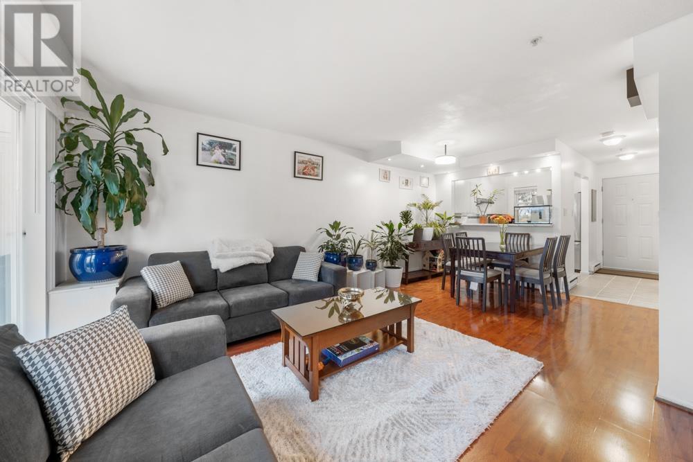 18 123 Seventh Street Property Photo 9