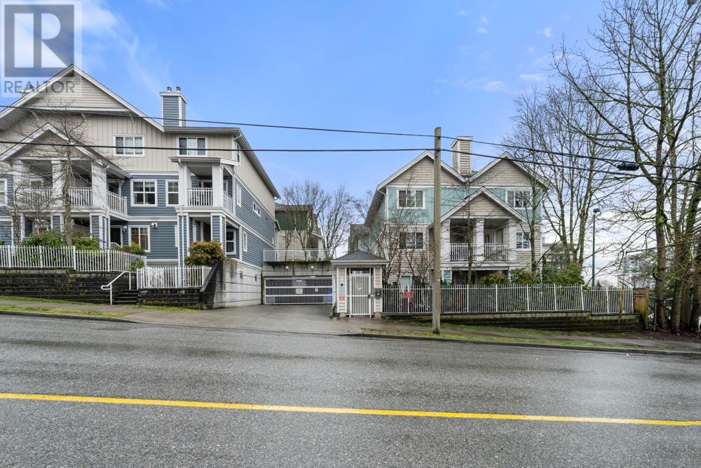 18 123 Seventh Street Property Photo 38