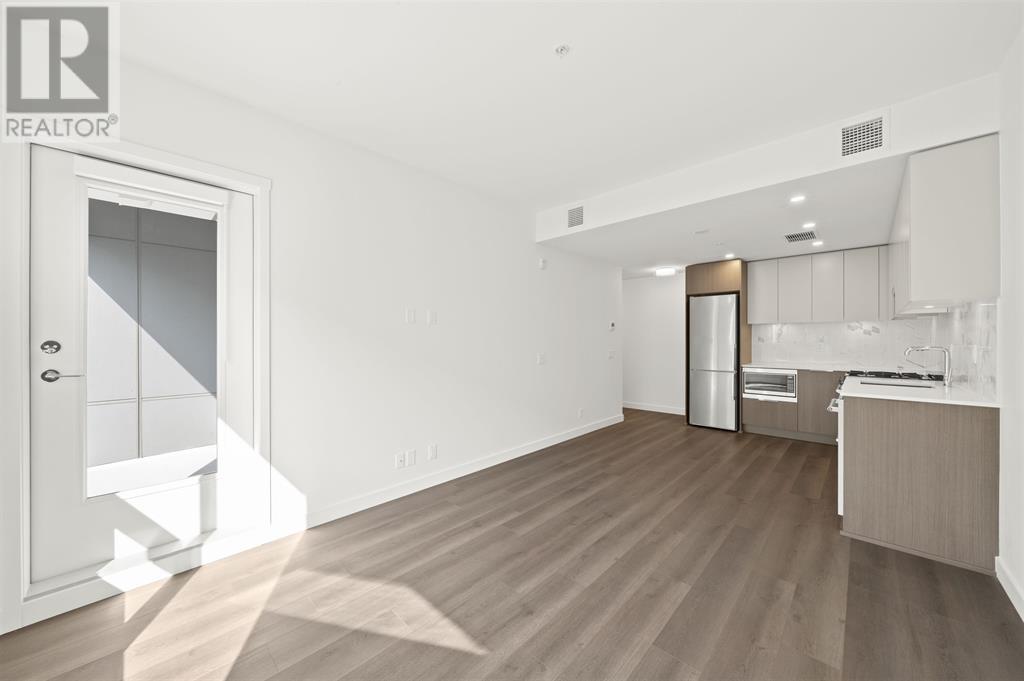 401 648 Lea Avenue Property Photo 1