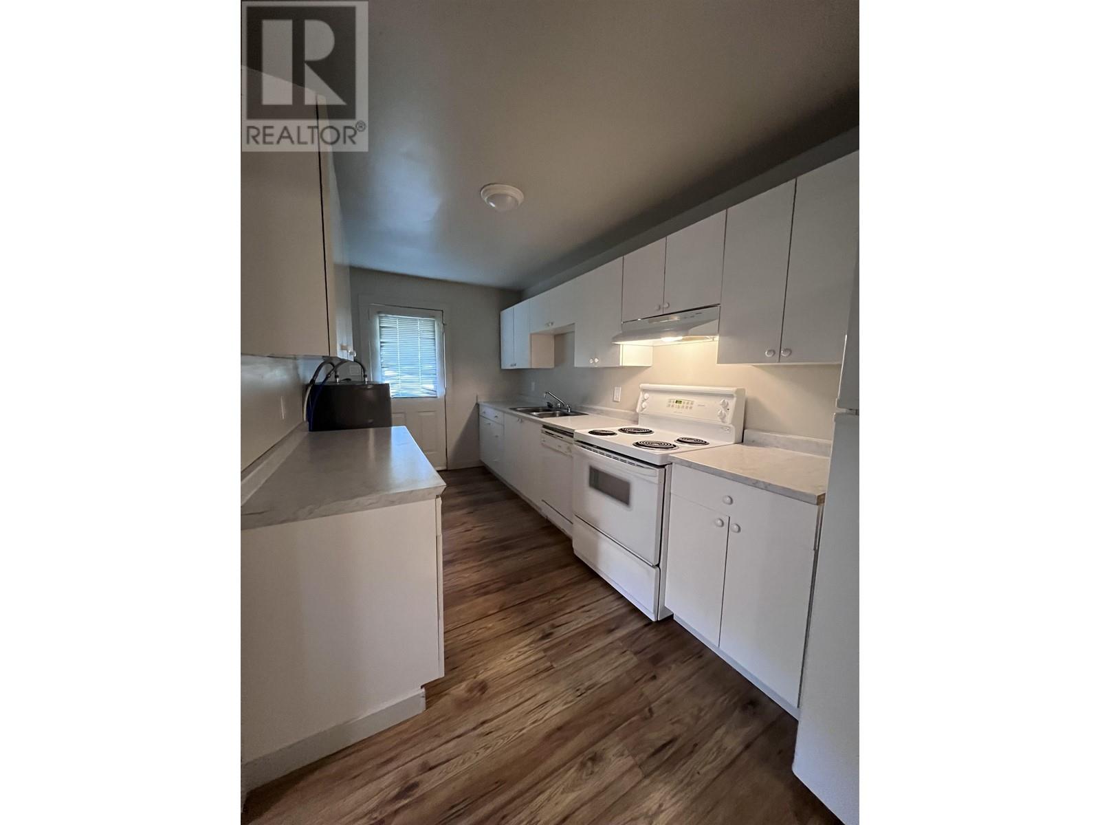 4908 Mcleod Road Property Photo 2