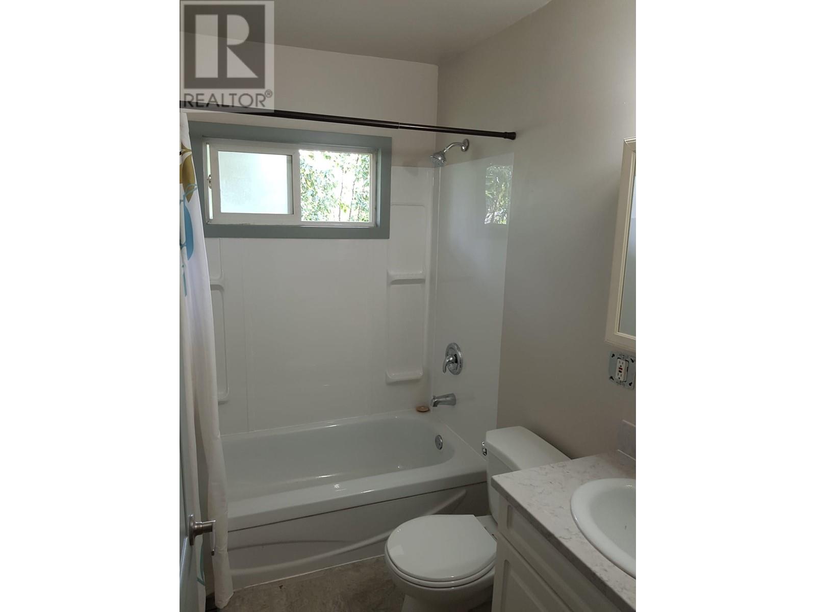 4908 Mcleod Road Property Photo 11