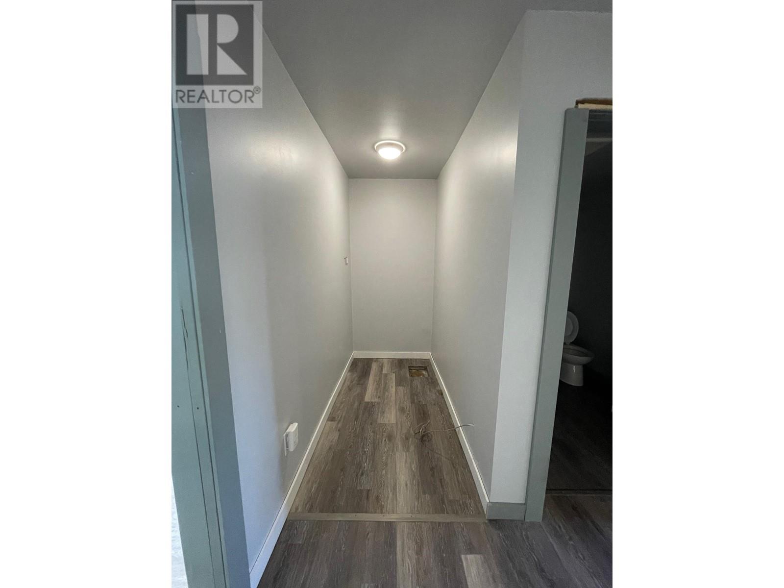 4908 Mcleod Road Property Photo 15