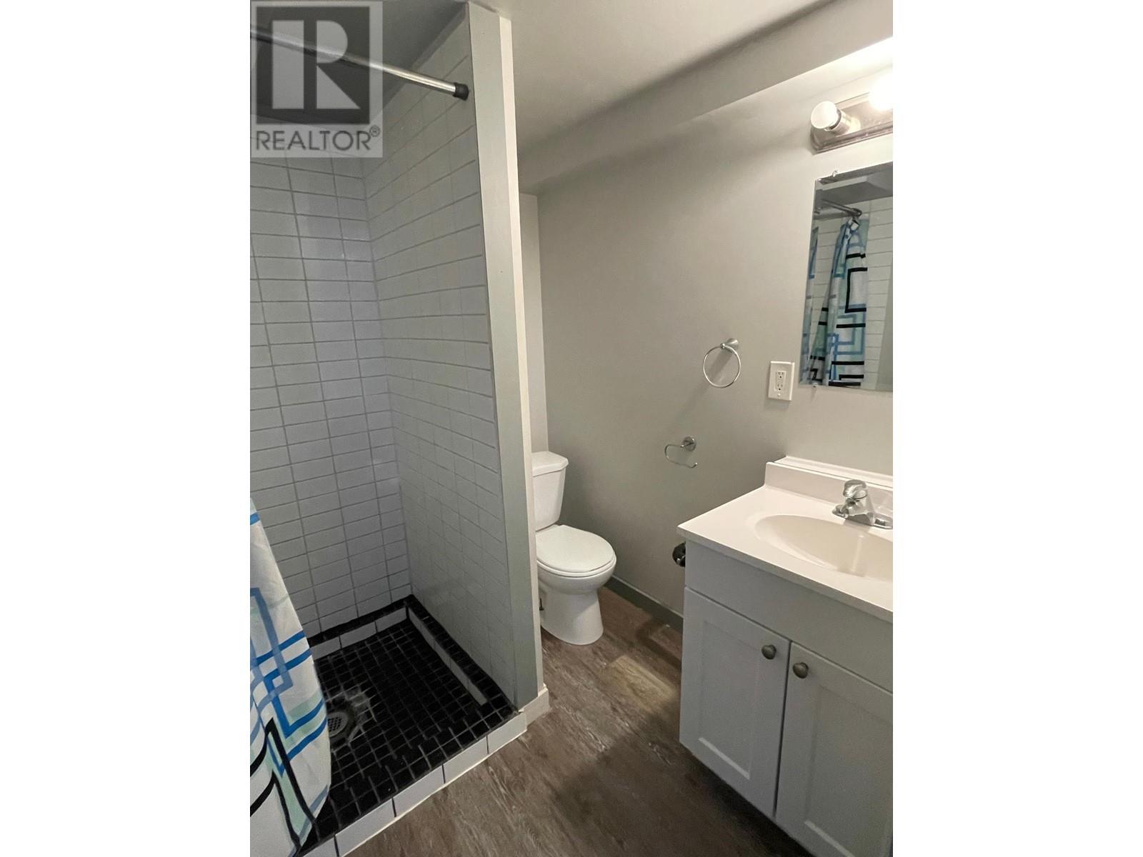 4908 Mcleod Road Property Photo 16