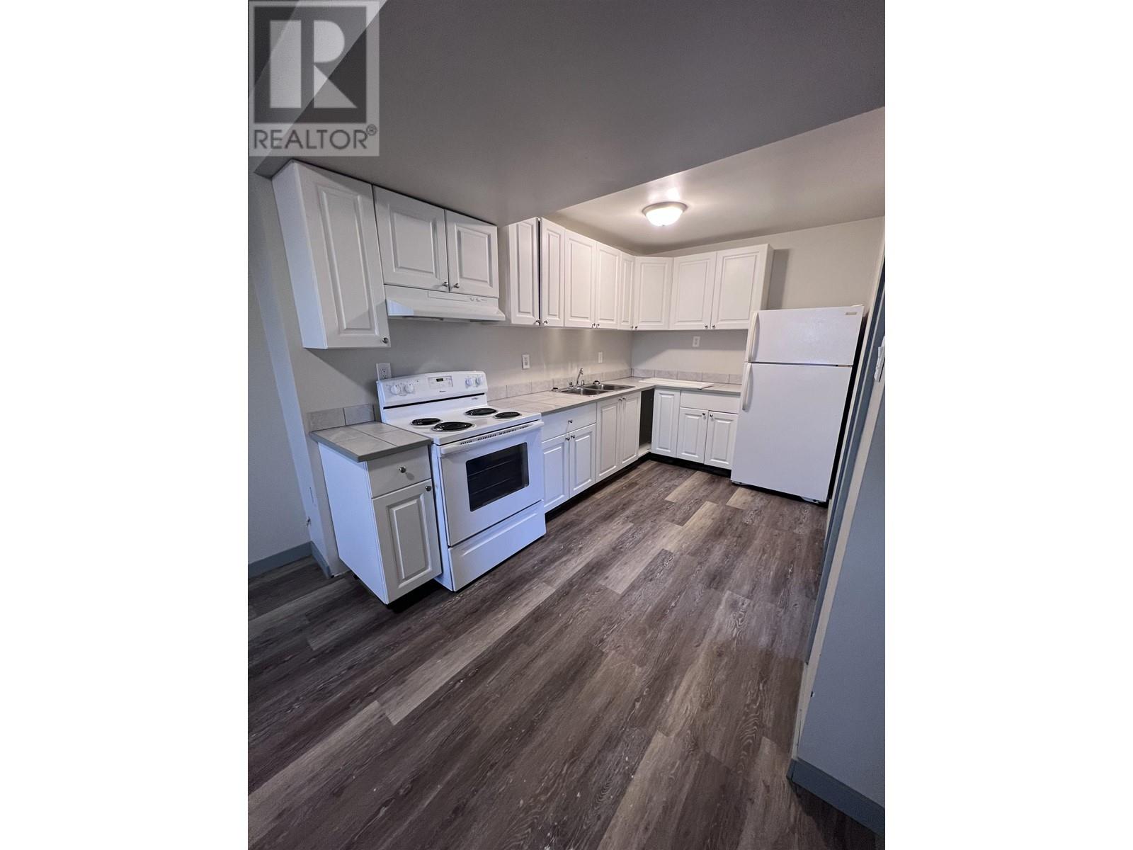 4908 Mcleod Road Property Photo 17
