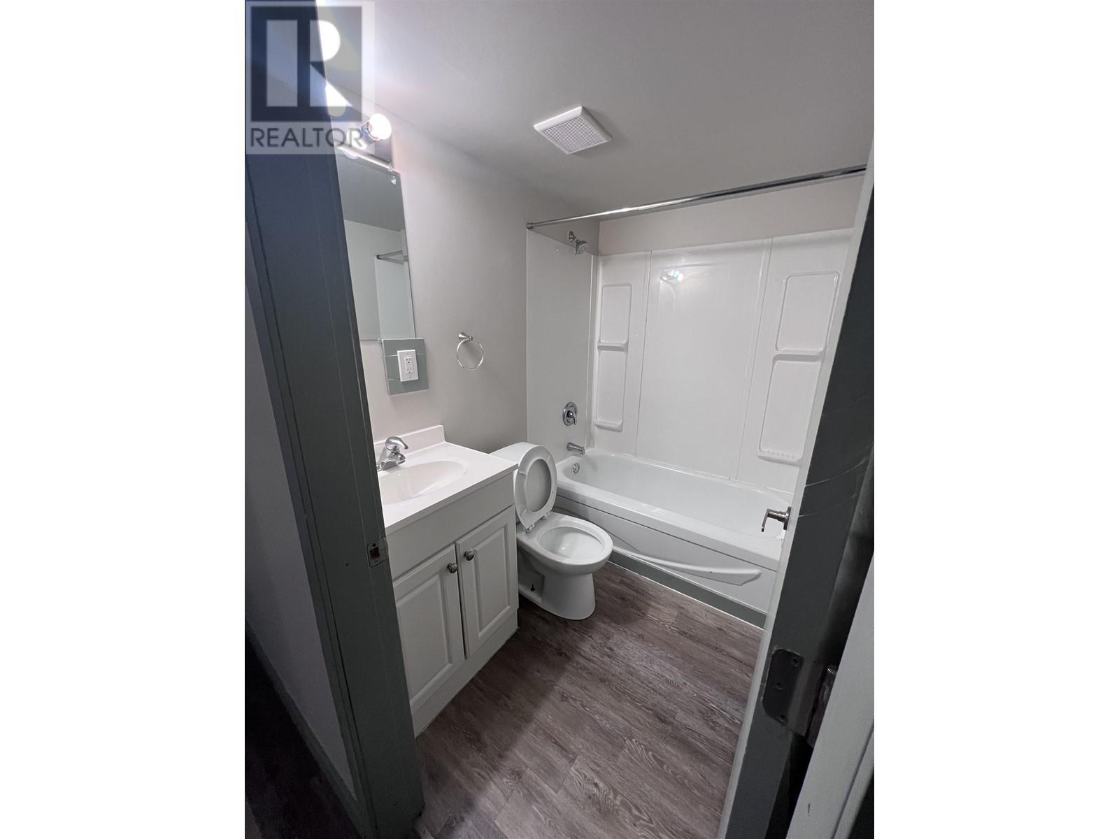 4908 Mcleod Road Property Photo 20