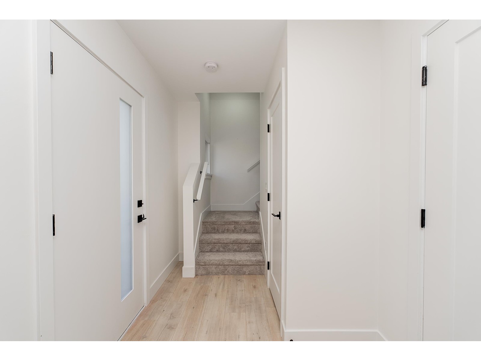 31 7895 162 Street Property Photo 5
