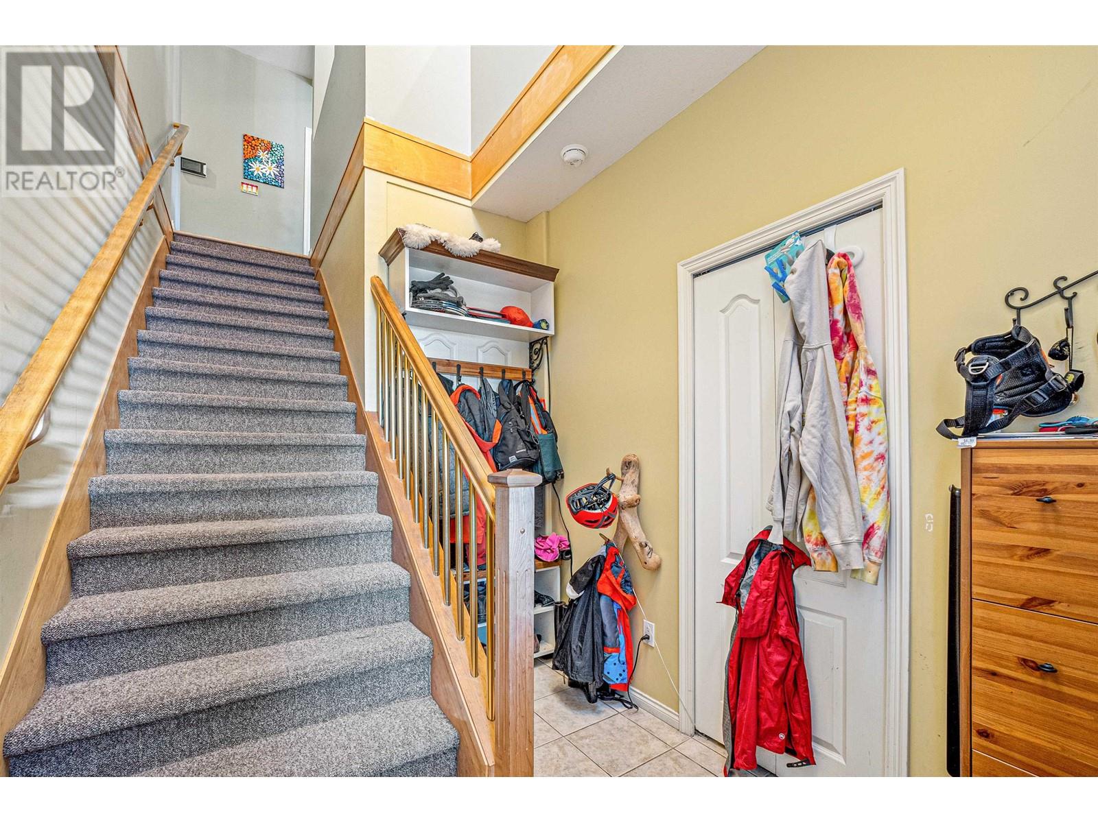 6693 Canada Way Property Photo 13