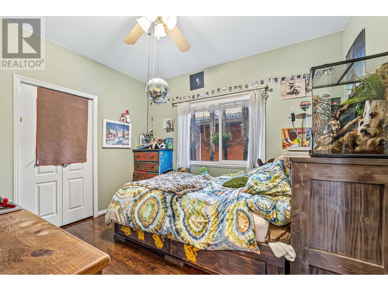 6693 Canada Way Property Photo 15