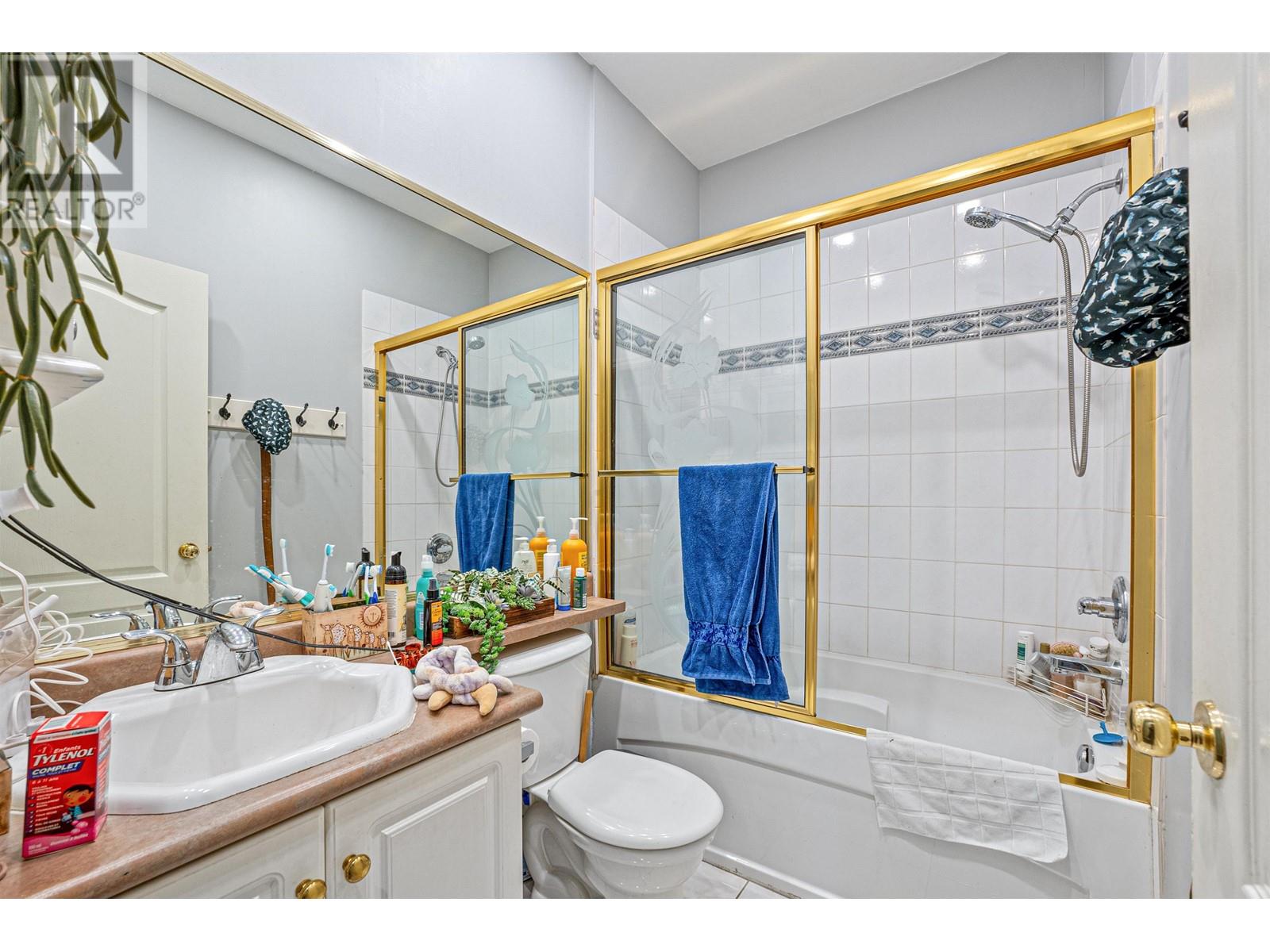 6693 Canada Way Property Photo 18
