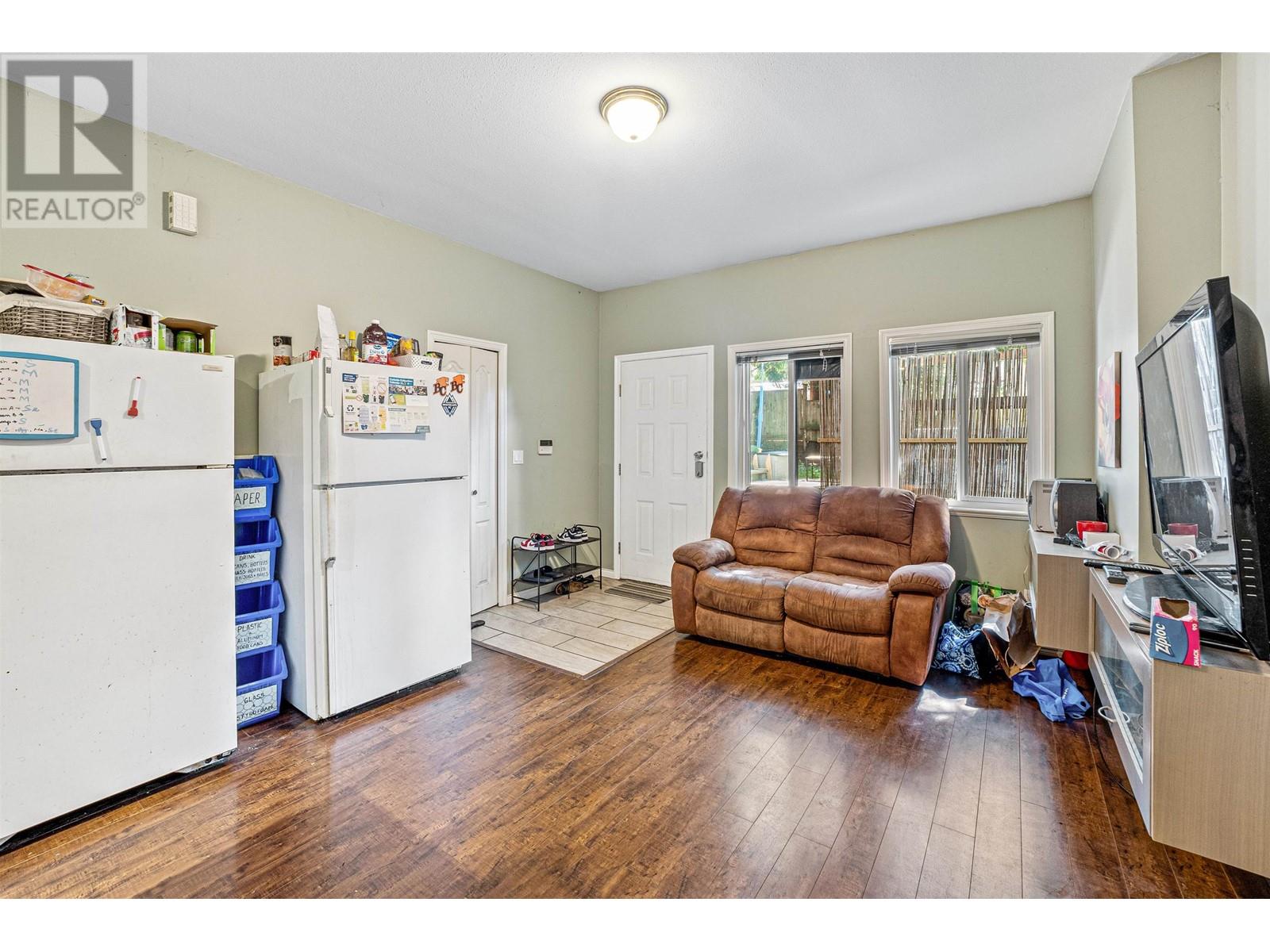 6693 Canada Way Property Photo 23