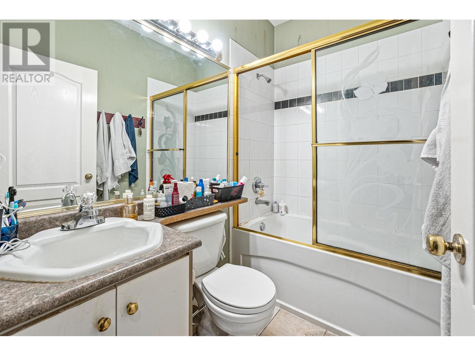 6693 Canada Way Property Photo 26