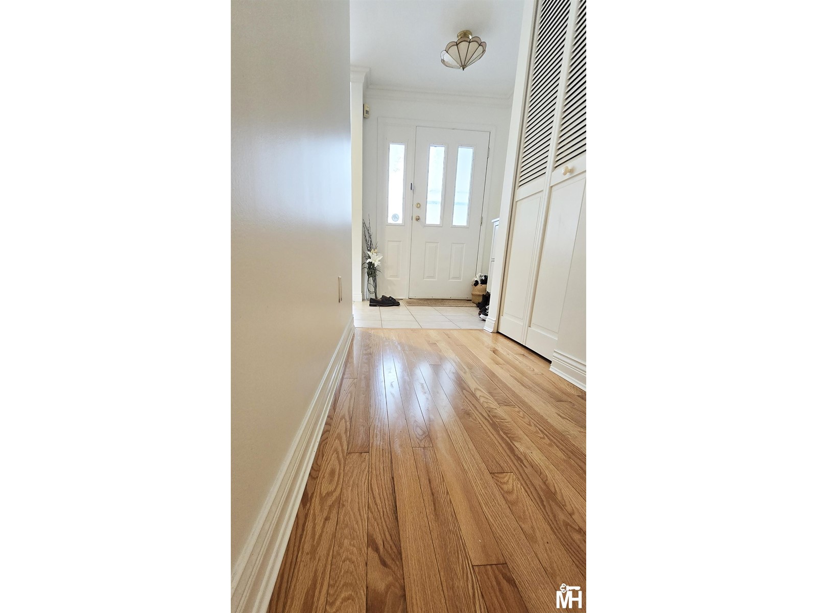 12656 15a Avenue Property Photo 17