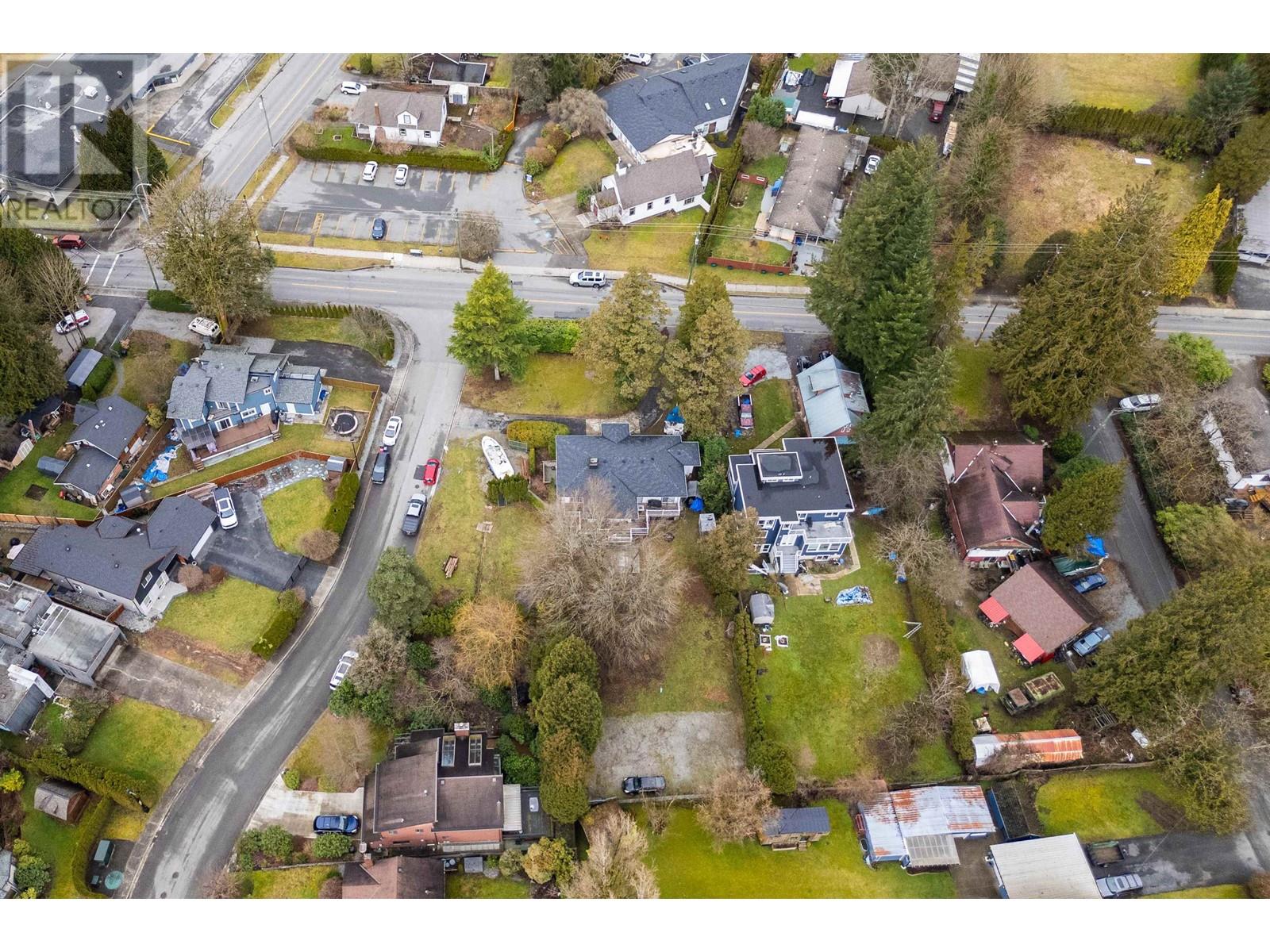 21290 River Road Property Photo 15