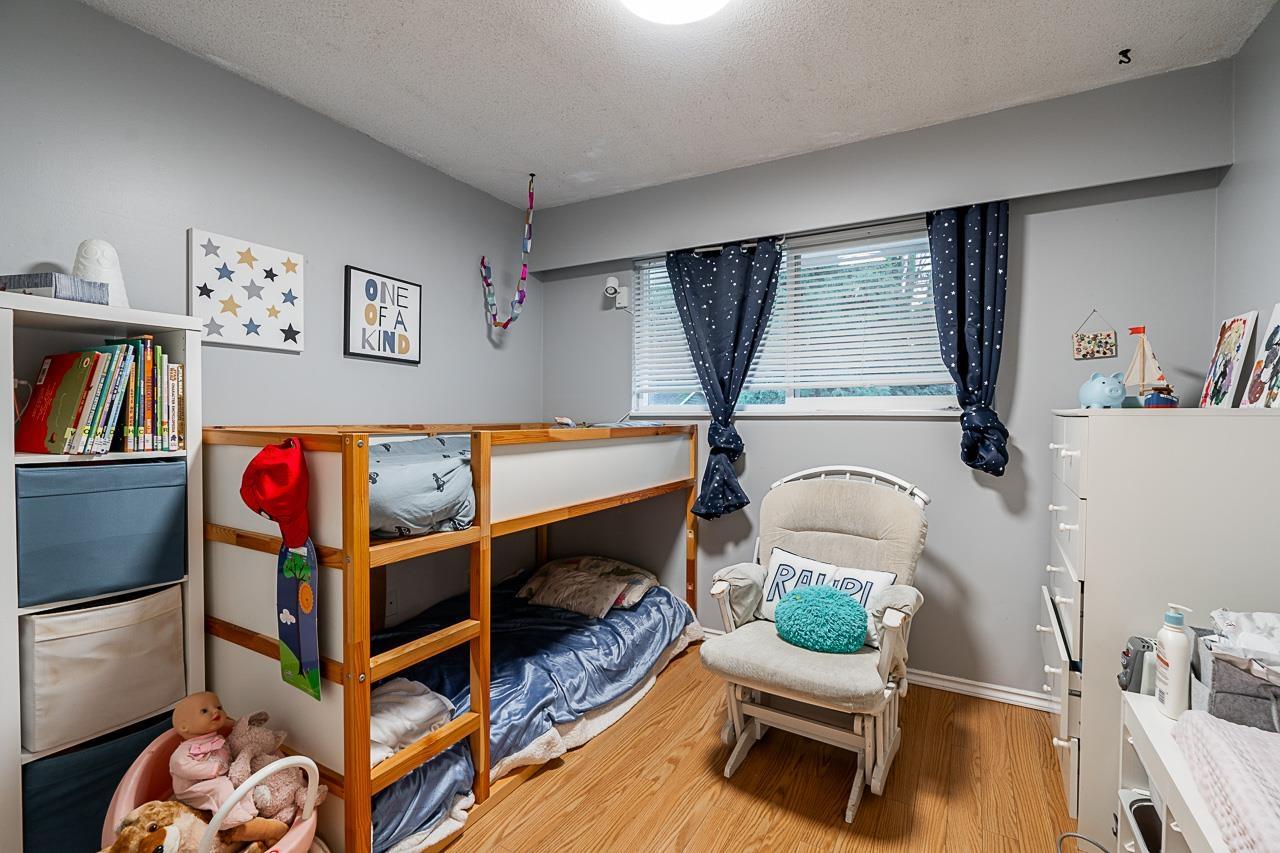 4865 203 Street Property Photo 15
