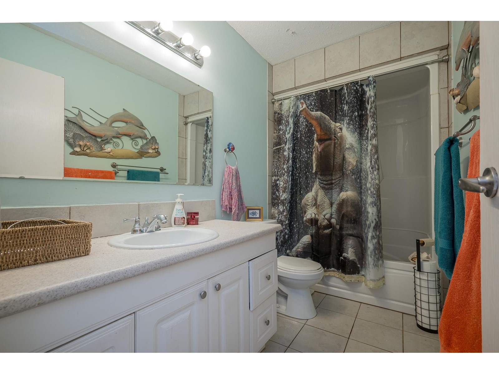 15589 17 Avenue Property Photo 25