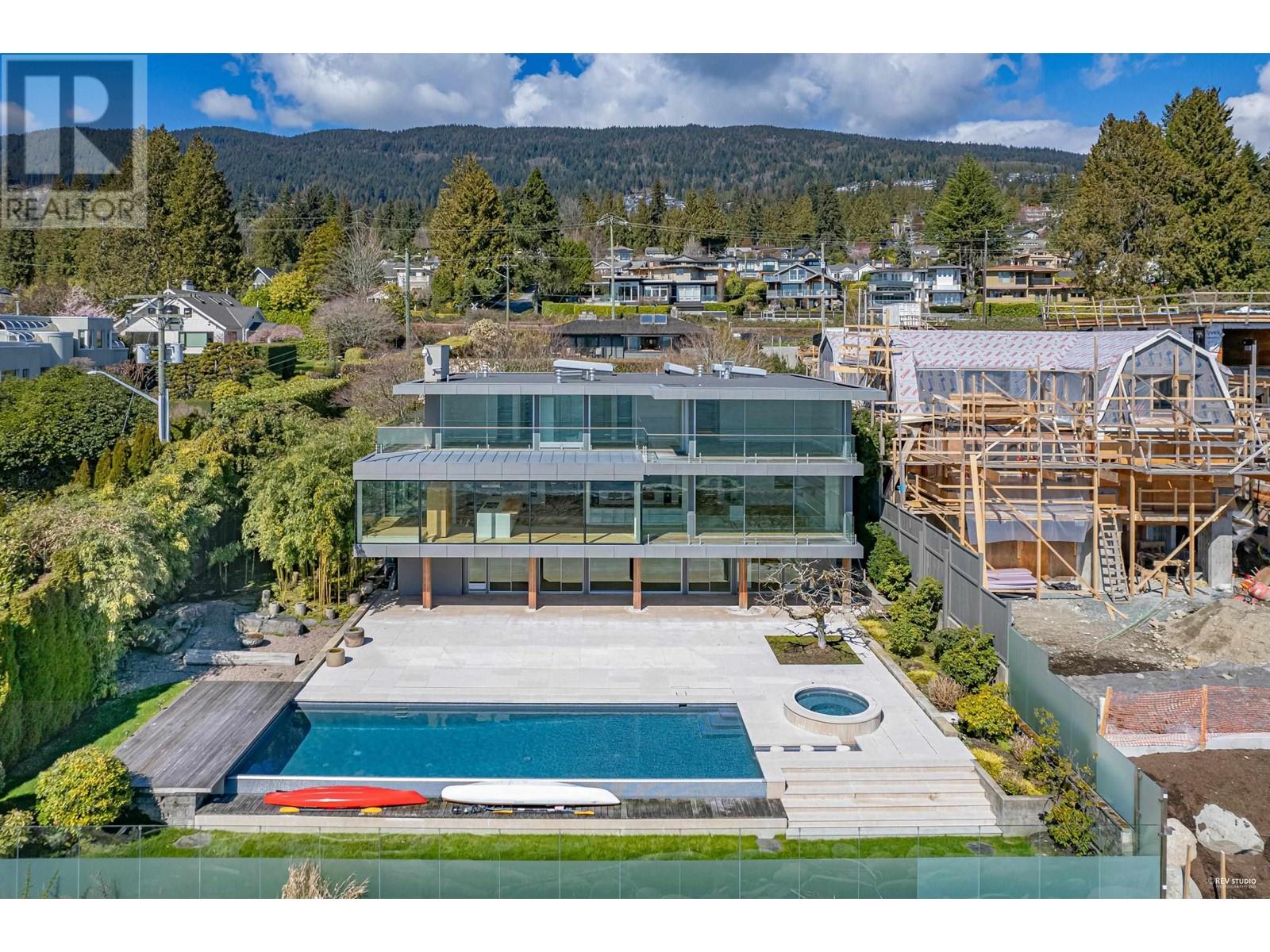 166 28th Street Property Photo 1