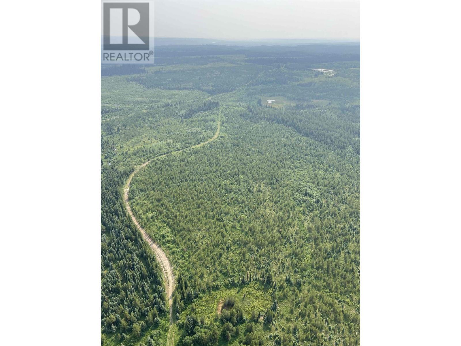Eaglet Lake Property Photo 3