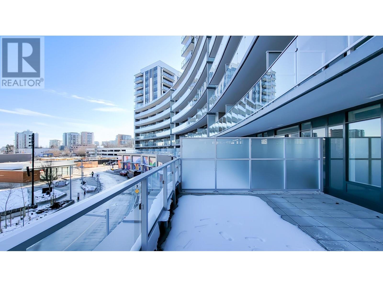215 6788 Minoru Boulevard Property Photo 16