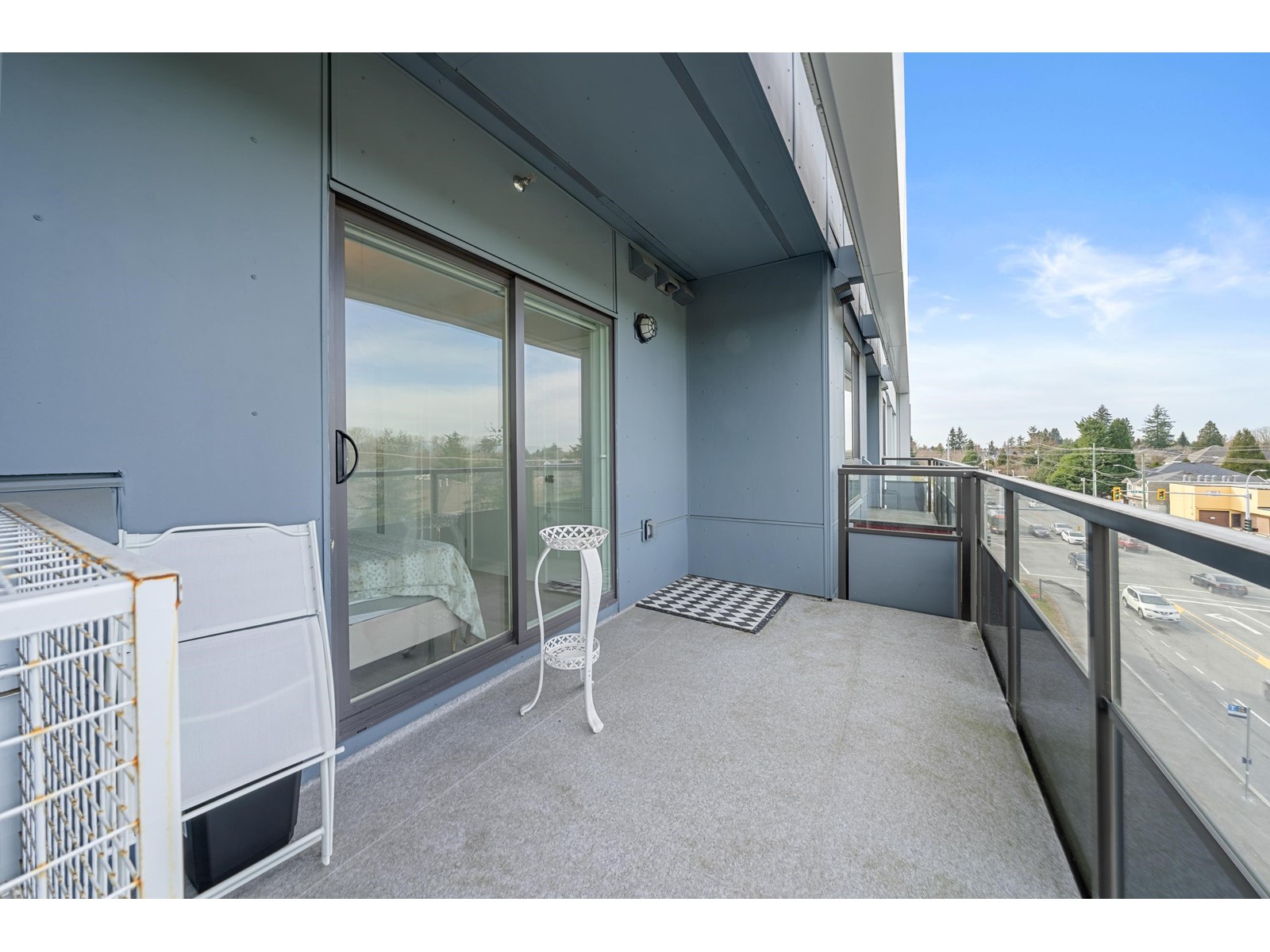 B414 14438 72 Avenue Property Photo 24