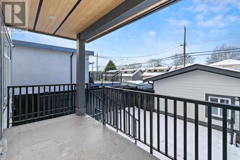 6749 Knight Street Property Photo 36