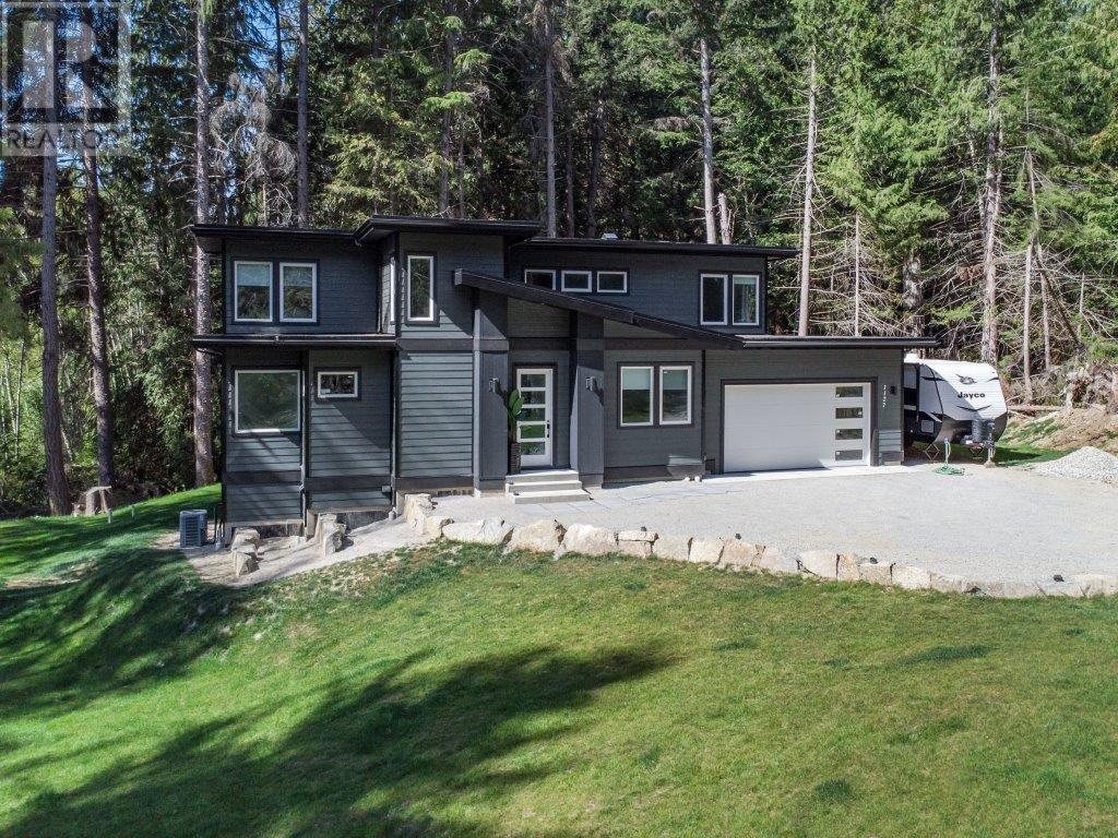 1127 MALCOLM CREEK ROAD Property Photo 1