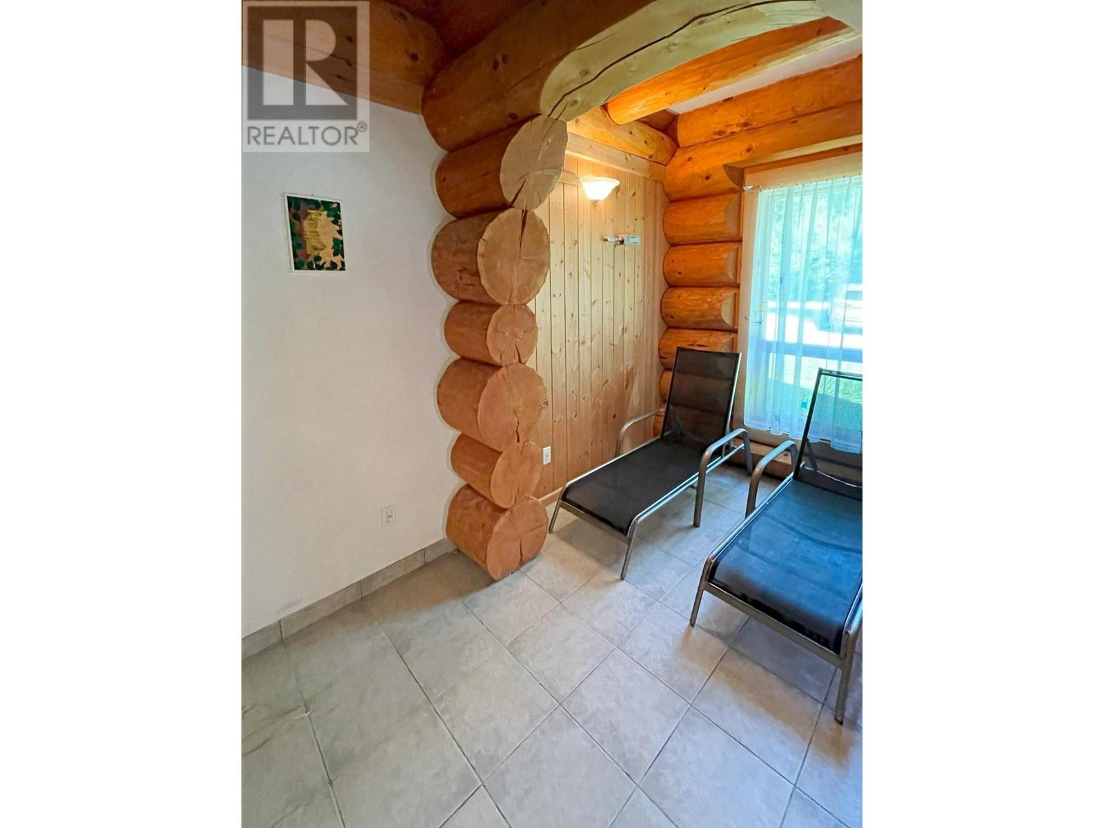 6326 Leamont Place Property Photo 13