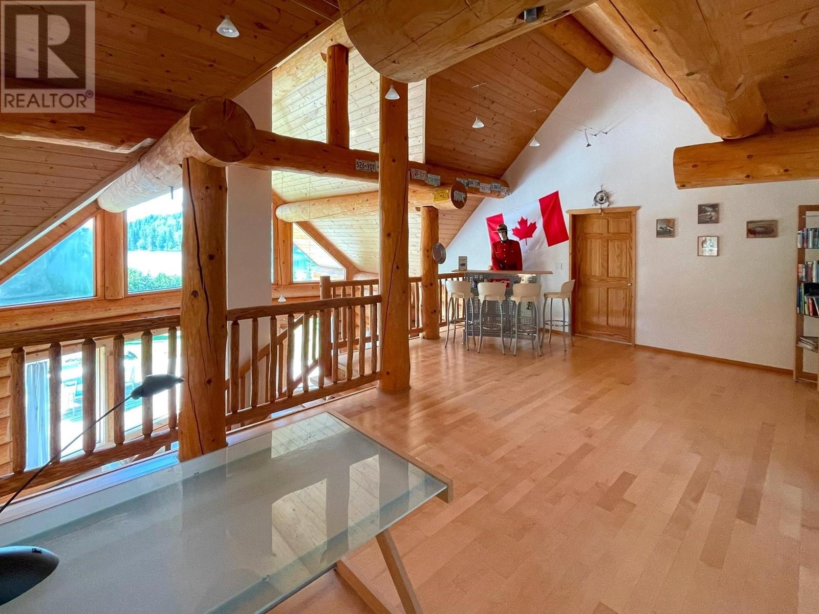 6326 Leamont Place Property Photo 20