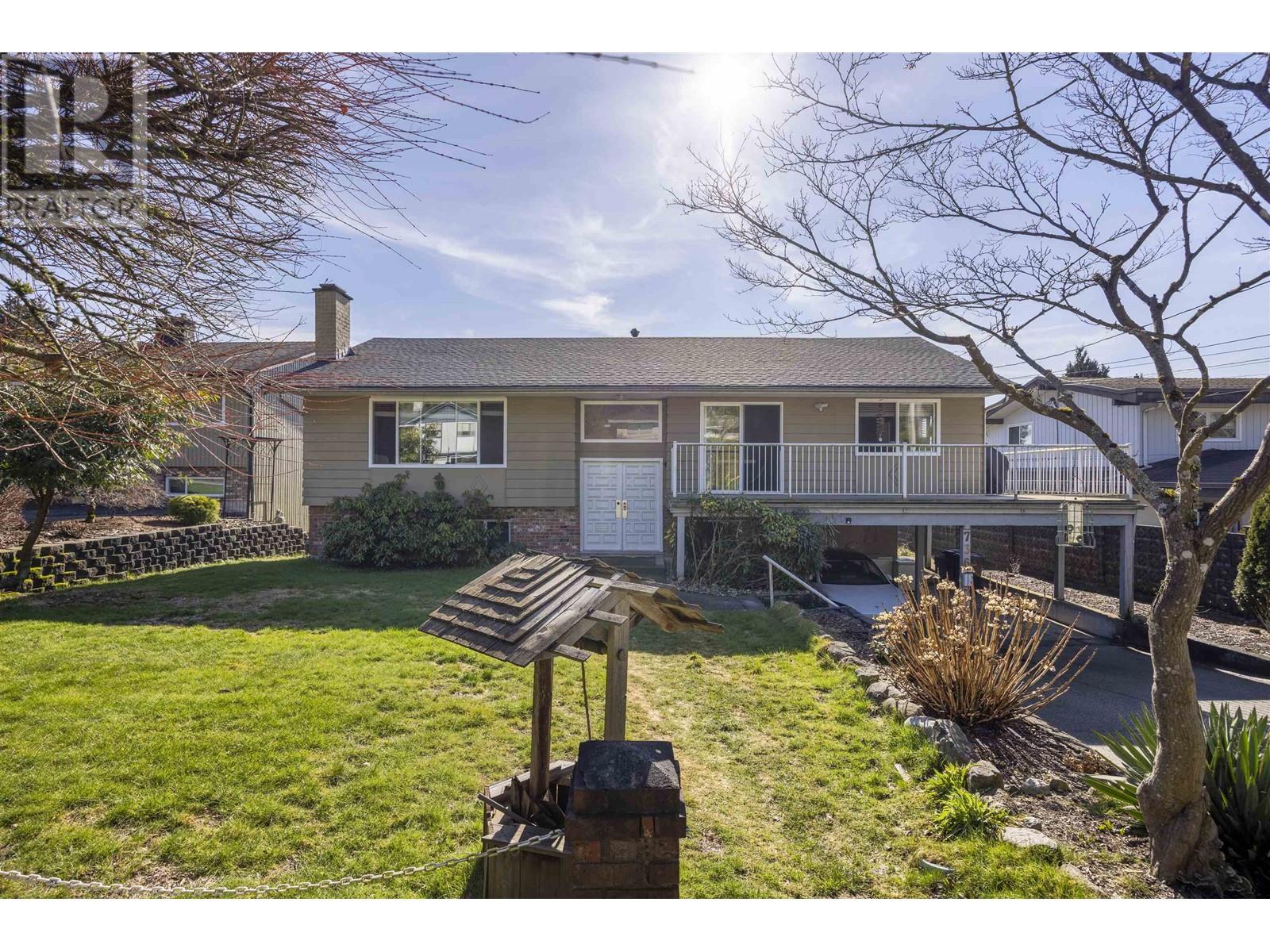 736 Sydney Avenue Property Photo 3