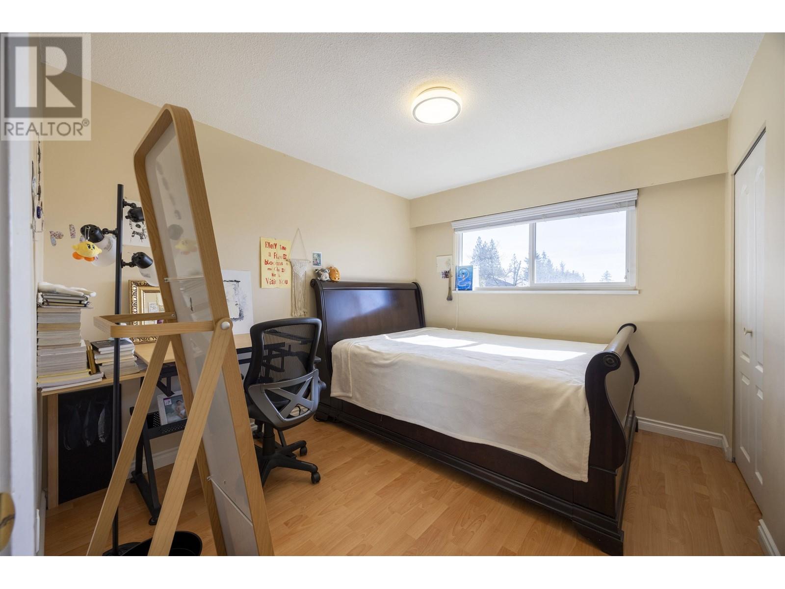 736 Sydney Avenue Property Photo 16