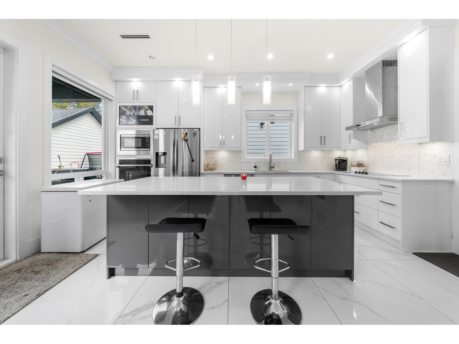 6021 128a Street Property Photo 16