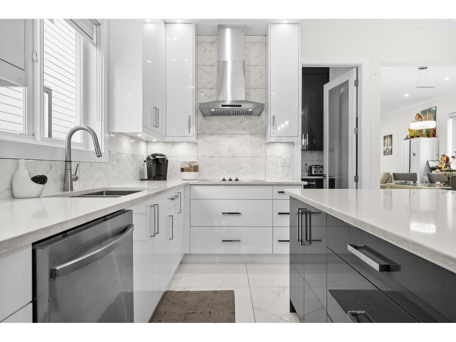 6021 128a Street Property Photo 21