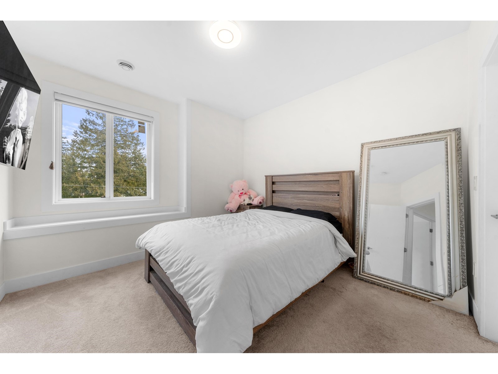 6021 128a Street Property Photo 28