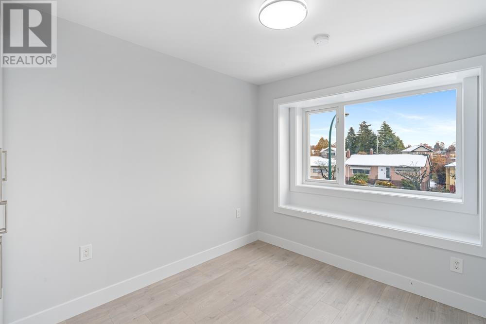 6751 Knight Street Property Photo 17