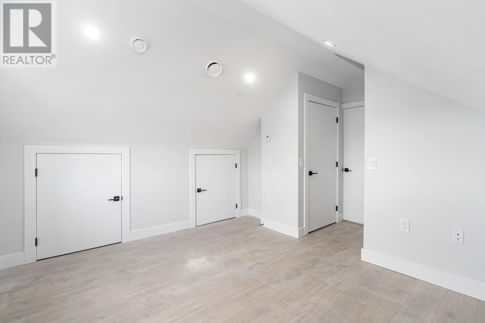 6751 Knight Street Property Photo 22