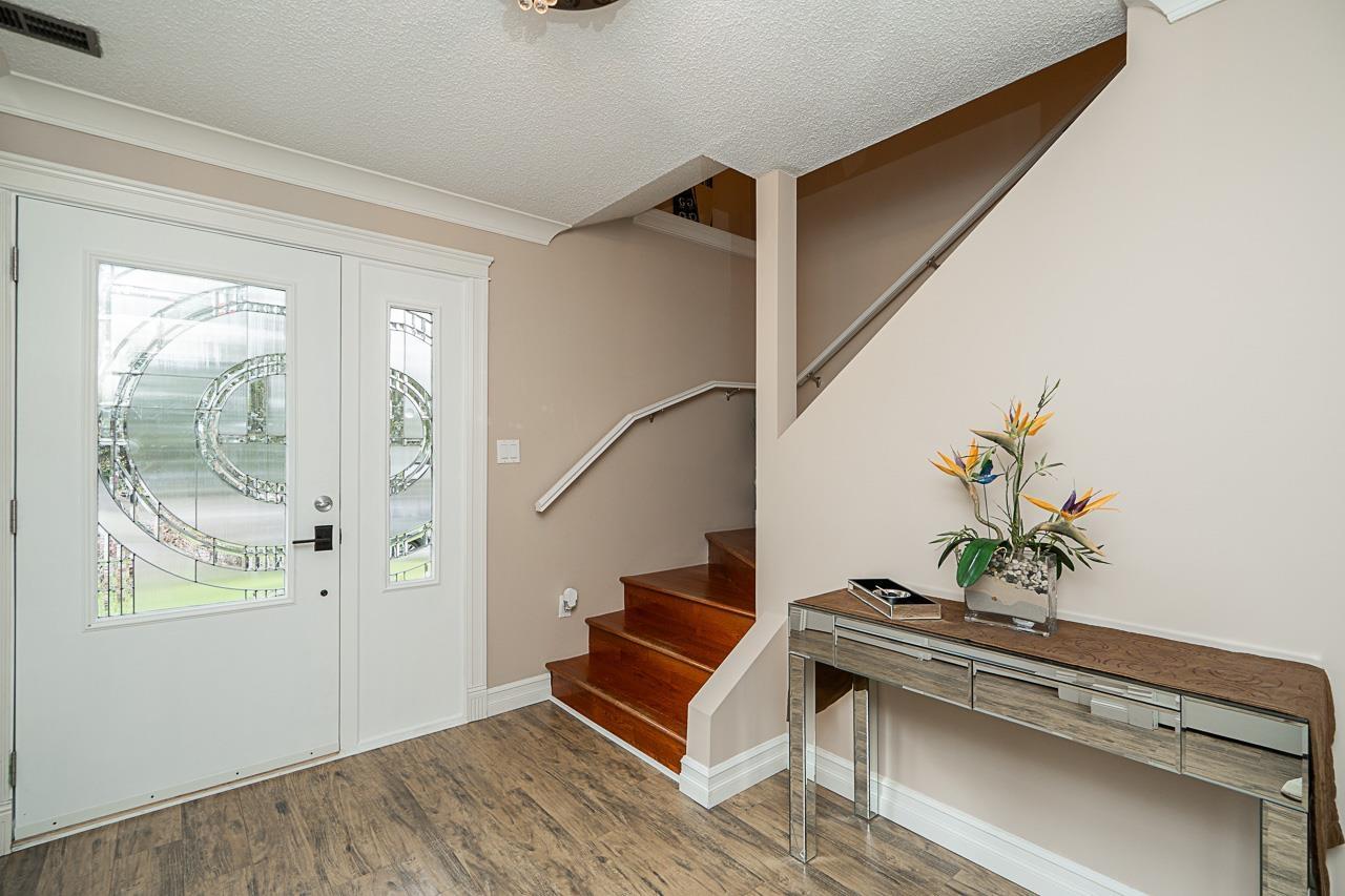 11368 Alpen Place Property Photo 3