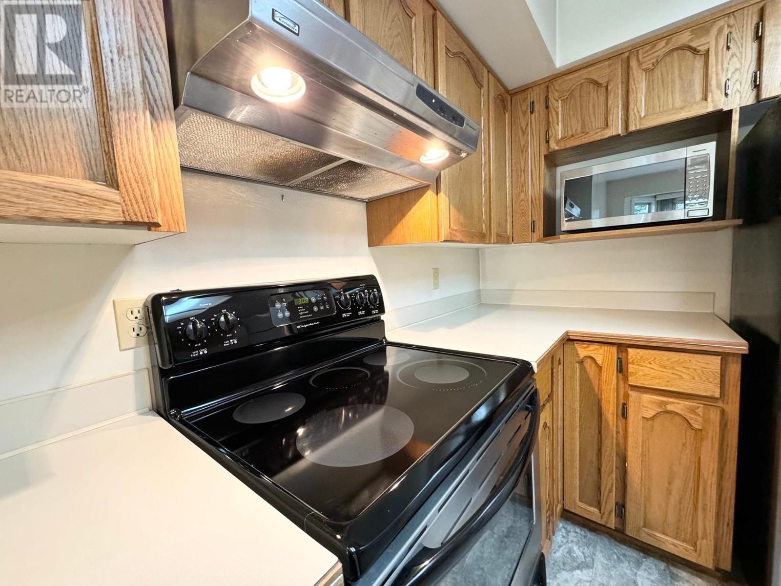 5595 Dowler Road Property Photo 16