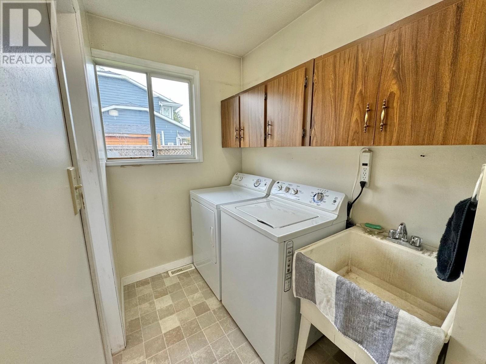 5595 Dowler Road Property Photo 26
