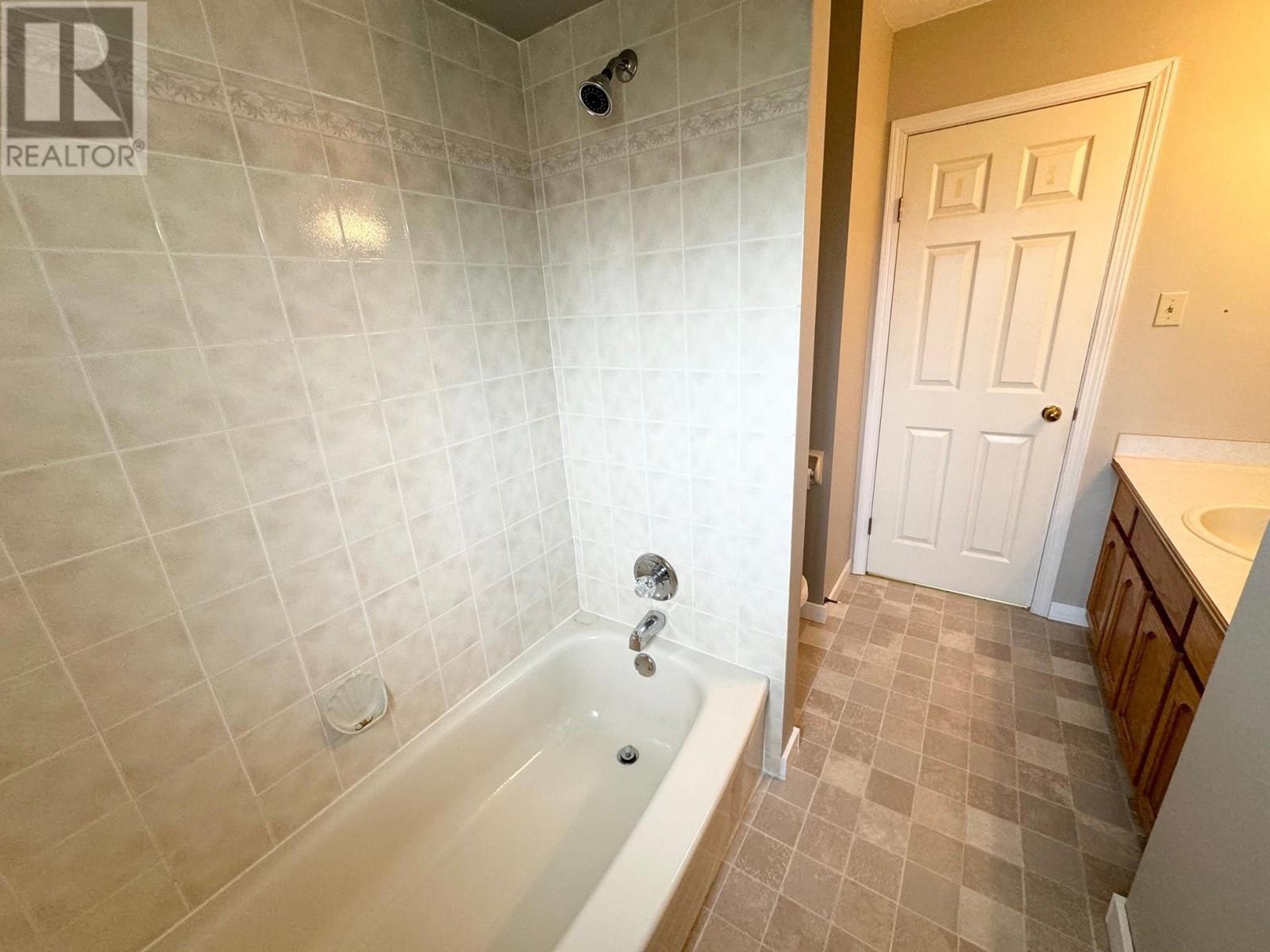 5595 Dowler Road Property Photo 39
