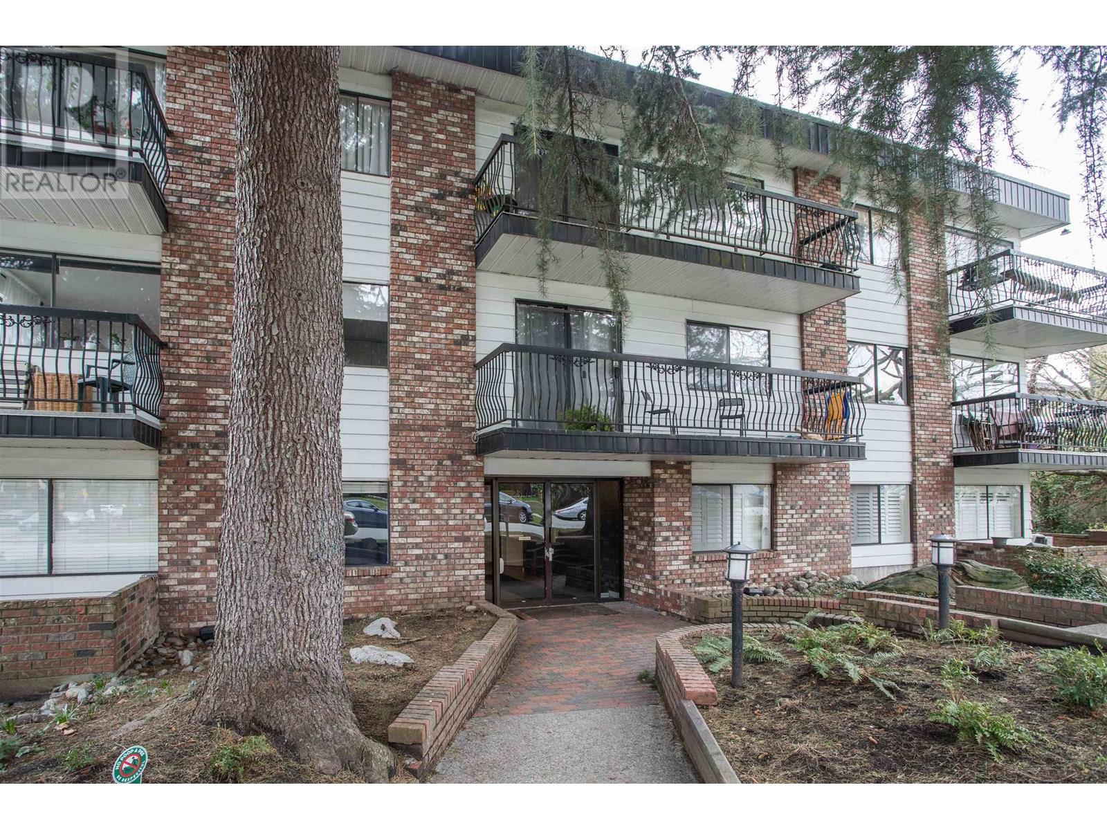 106 2330 Maple Street Property Photo 2