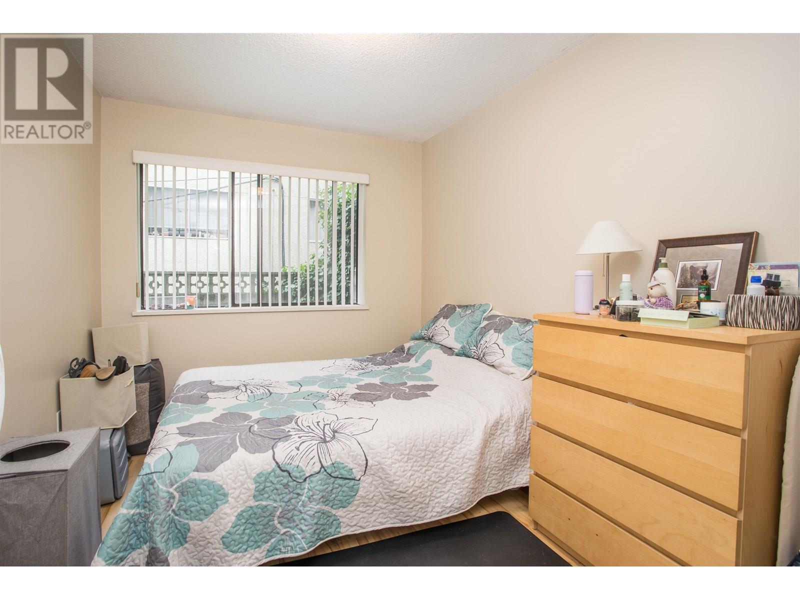 106 2330 Maple Street Property Photo 10