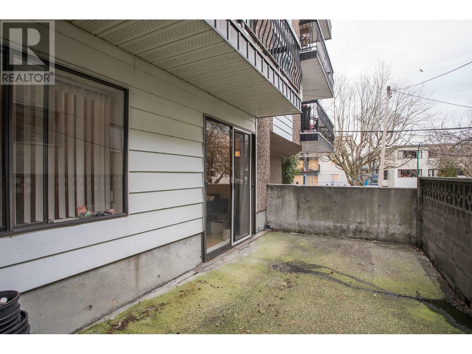 106 2330 Maple Street Property Photo 14